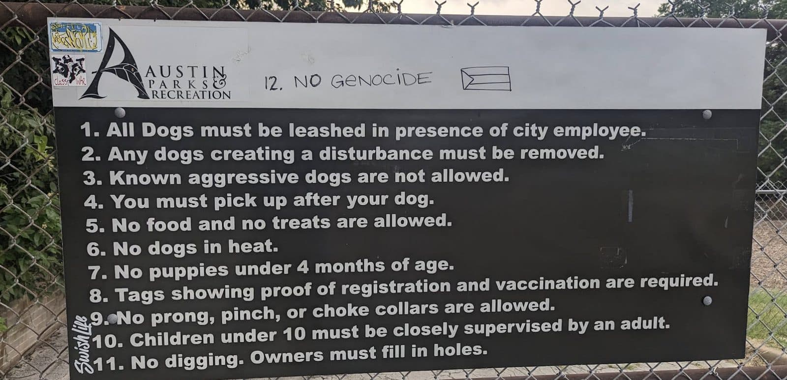 Norwood Estate Dog Park - Photo 3